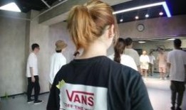 直播爆料港星视频在哪看,港星视频观看指南，独家资源一网打尽！